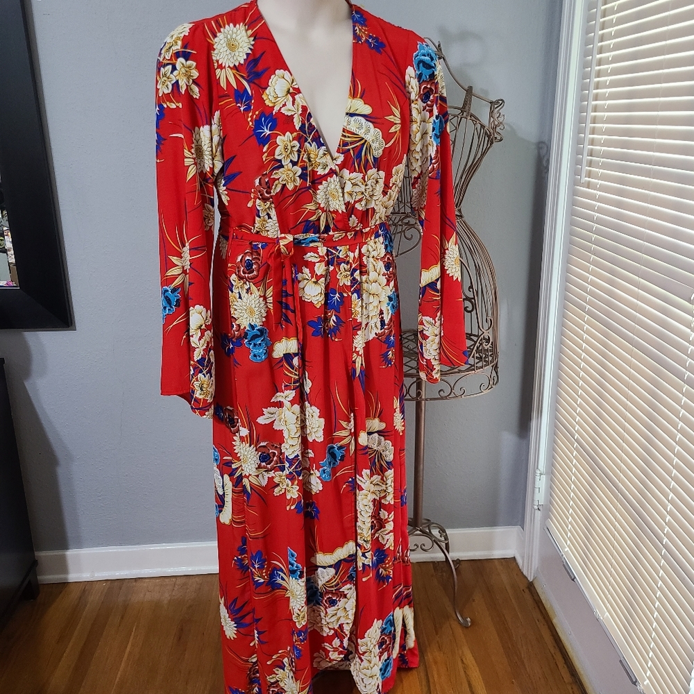 Pretty Little Things Kimono Maxi Dress Size 12